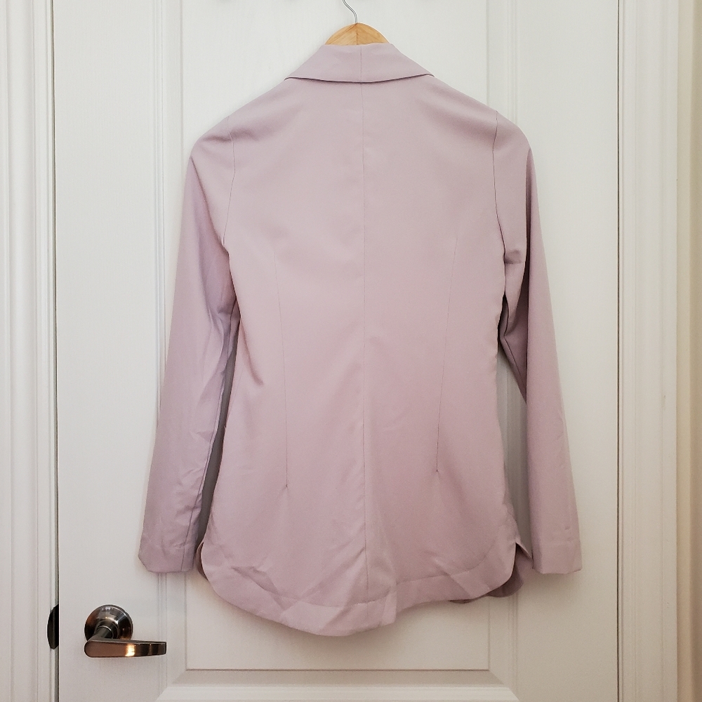 🆕️DYNAMITE Light Blazer - Picture 4 of 8